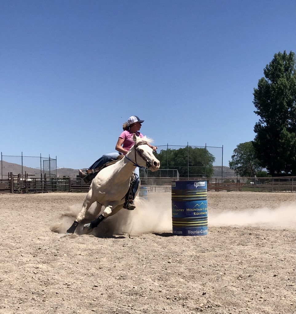 Horse turning barrel.